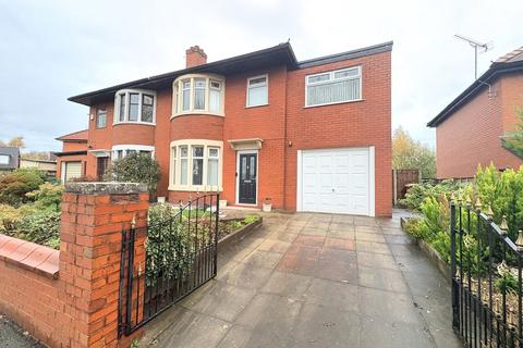4 bedroom semi-detached house for sale, Mytham Road, Little Lever, Bolton, BL3