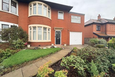 4 bedroom semi-detached house for sale, Mytham Road, Little Lever, Bolton, BL3