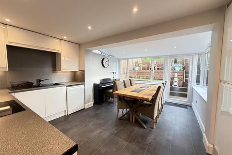4 bedroom townhouse for sale, Lutley Drive, Stourbridge