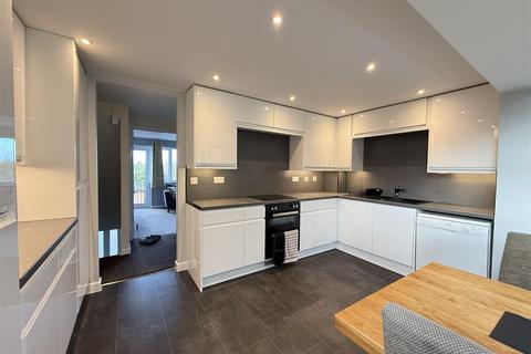 4 bedroom townhouse for sale, Lutley Drive, Stourbridge