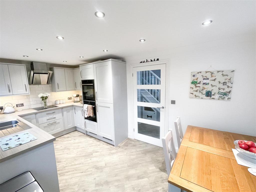 Kitchen / Diner