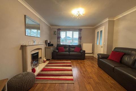 undefined, Maes Yr Efail, Llangennech, Llanelli