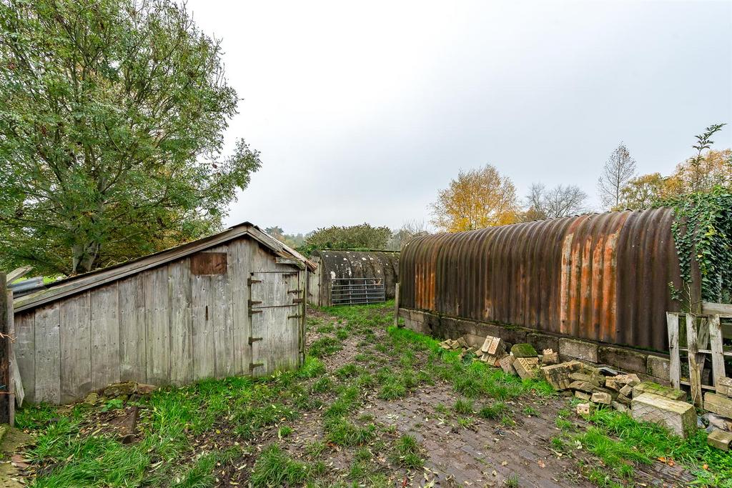 Meadow Way15.jpg