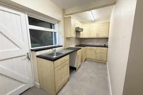 3 bedroom terraced house to rent, Ansley Common, Chapel End