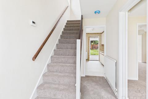 undefined, Emlyn Road, Horley RH6