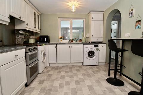 undefined, Wheatfield Close, Birmingham B36