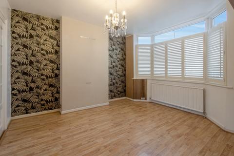 3 bedroom semi-detached house for sale, Clarence Road, Beeston, Nottingham, Nottinghamshire, NG9