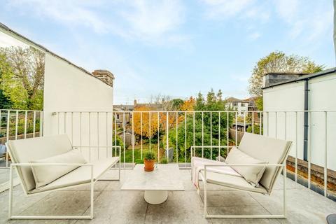 3 bedroom flat for sale, Muswell Road, London N10