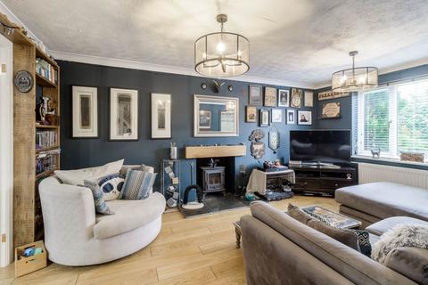 4 bedroom detached house for sale, Isaacson Drive, Milton Keynes MK7