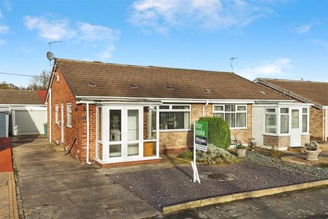 2 bedroom semi-detached bungalow for sale, Ganton Way, Willerby, Hull