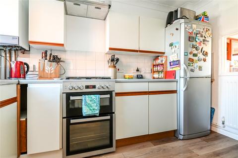 2 bedroom end of terrace house for sale, Champion Close, Milford on Sea, Lymington, Hampshire, SO41