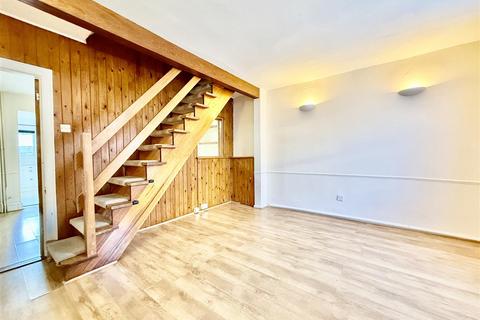 2 bedroom terraced house for sale, Omdurman Street, Swindon