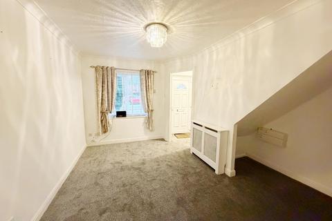 2 bedroom house to rent, The Gables, Sedgefield