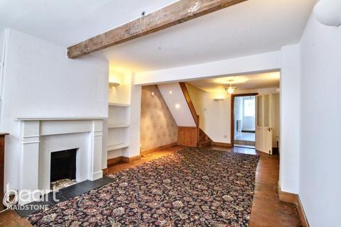 2 bedroom terraced house to rent, Upper Stone Street, MAIDSTONE