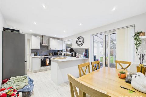 undefined, Applewood Heights, West Felton
