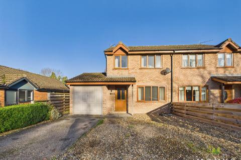 undefined, Applewood Heights, West Felton