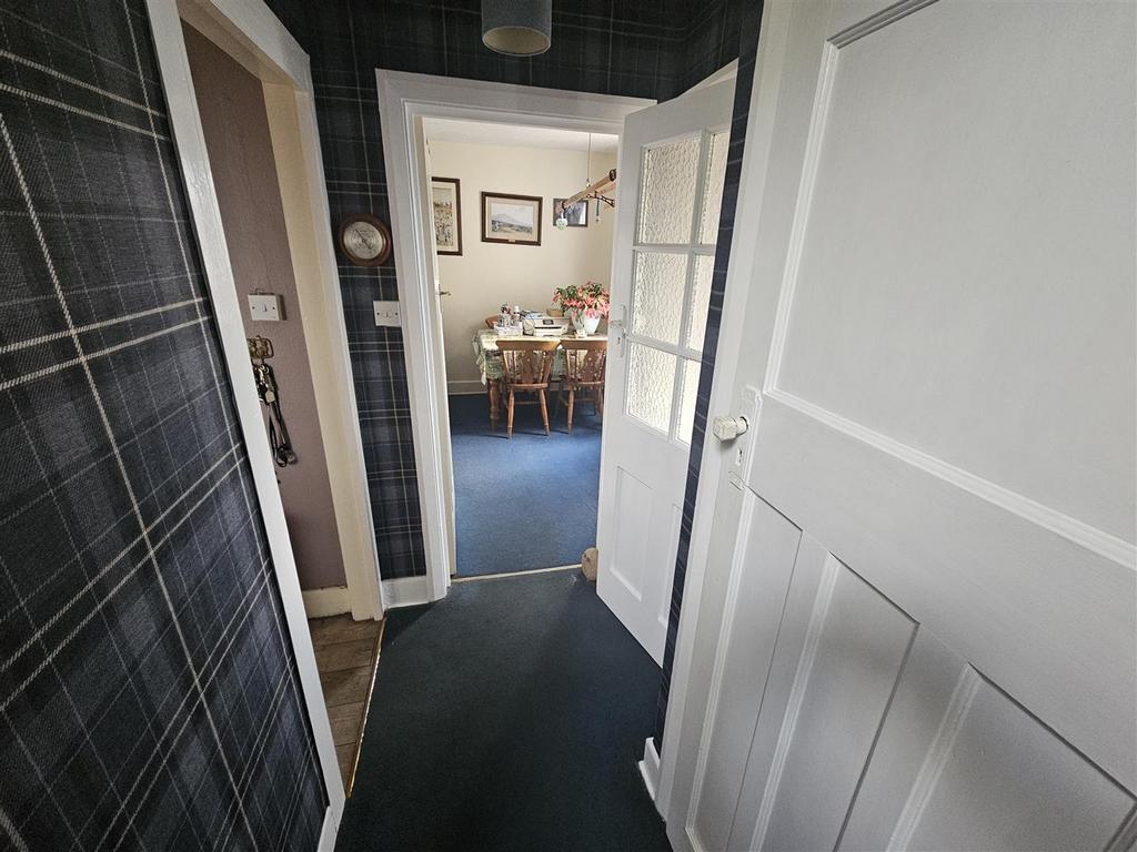 Hall.jpg