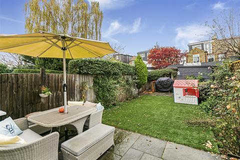 4 bedroom semi-detached house for sale, Canbury Park Road, Kingston Upon Thames KT2