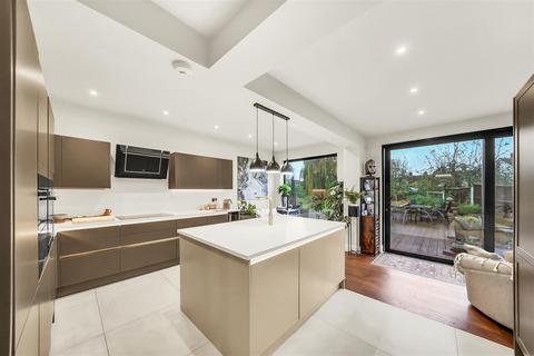 undefined, Middleton Close, London E4
