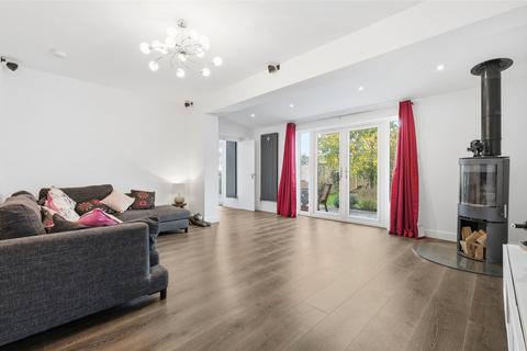 undefined, Highfield Road, Billericay, CM11