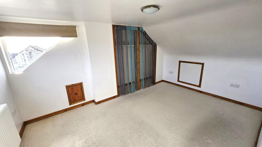 Bedroom 2 (FF)
