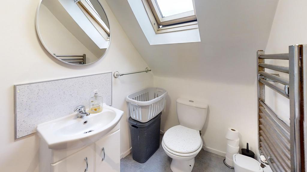 Shower Room (FF)