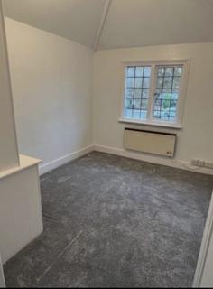 undefined, Brighton Road, Surrey, CR8