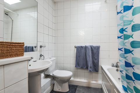 1 bedroom flat to rent, Abbeyfield Road, Surrey Quays, London, SE16