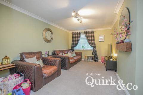 undefined, Ormonde Avenue, Rochford, SS4