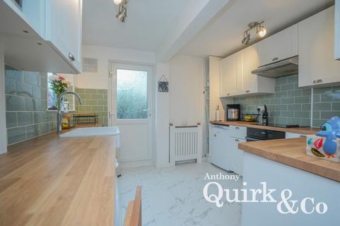 undefined, Ormonde Avenue, Rochford, SS4