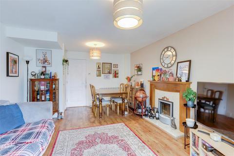 2 bedroom semi-detached house for sale, Roseberry Gardens, Hucknall NG15