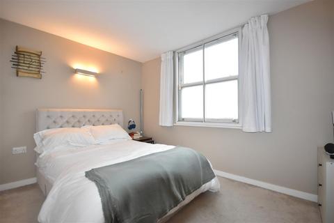 Western House, London Road, Brentford