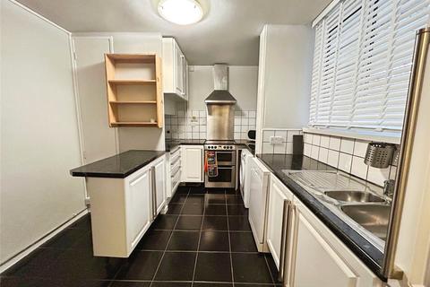 3 bedroom apartment to rent, Pelican Estate, London, SE15
