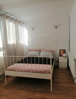 undefined, Searles Close, London SW11