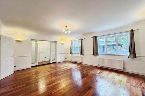 undefined, Windsor Road, Gerrards Cross SL9