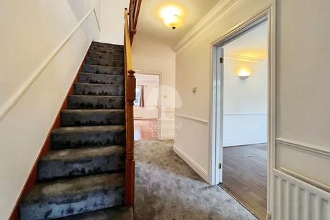 undefined, Windsor Road, Gerrards Cross SL9