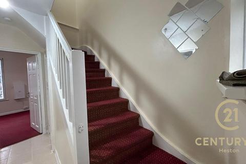 undefined, Central Parade, HOUNSLOW TW5