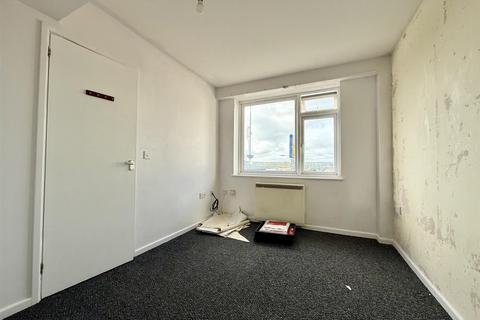 undefined, High Street, Cinderford GL14