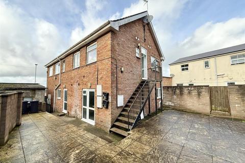 undefined, High Street, Cinderford GL14