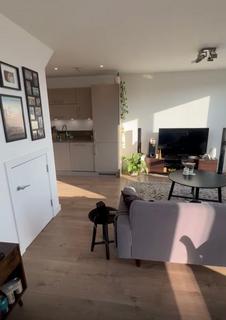 2 bedroom apartment to rent, Verney Road