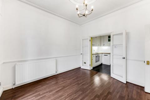 2 bedroom flat for sale, Shepherds Hill, Highgate, N6