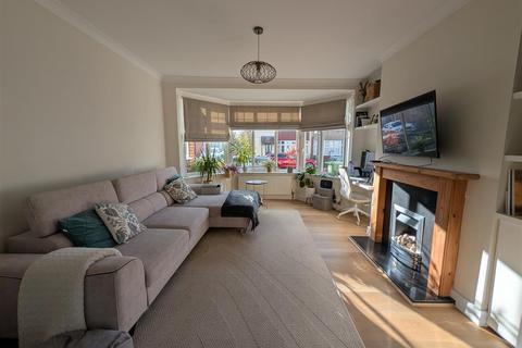 3 bedroom semi-detached house for sale, Vinery Gardens, Southampton