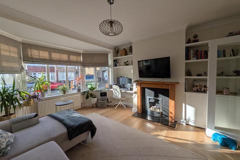 3 bedroom semi-detached house for sale, Vinery Gardens, Southampton