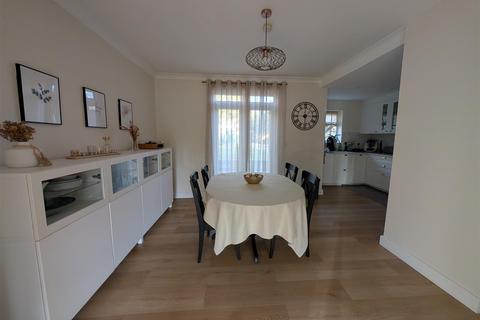 3 bedroom semi-detached house for sale, Vinery Gardens, Southampton