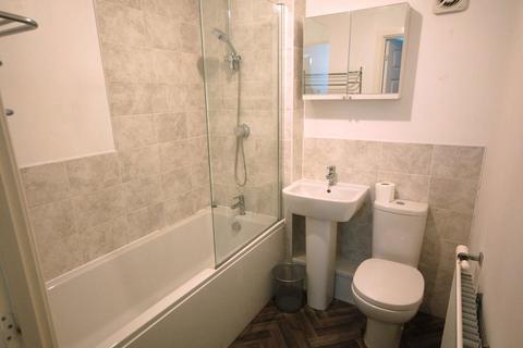 undefined, Flat 2, 43 Heroes Drive, B29 6US