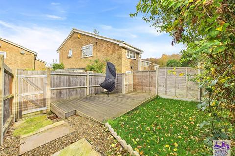 undefined, Dogwood Close, Chatham