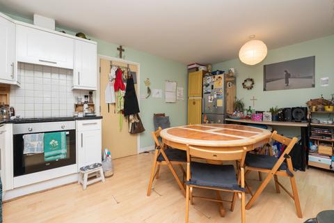 3 bedroom flat for sale, 18 Cave Street, Bristol BS2