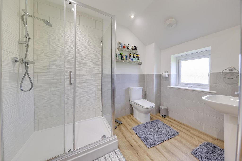 En Suite Shower