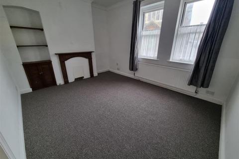 1 bedroom ground floor flat to rent, Prince Of Wales Road, Cromer
