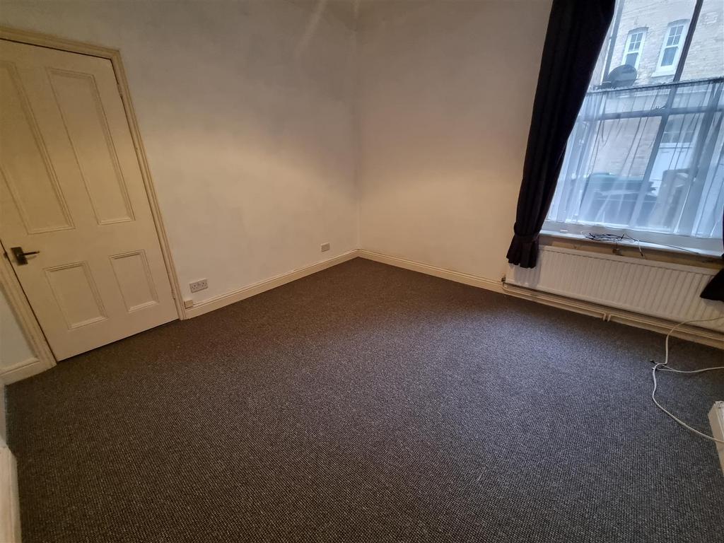 Bedroom 1.2